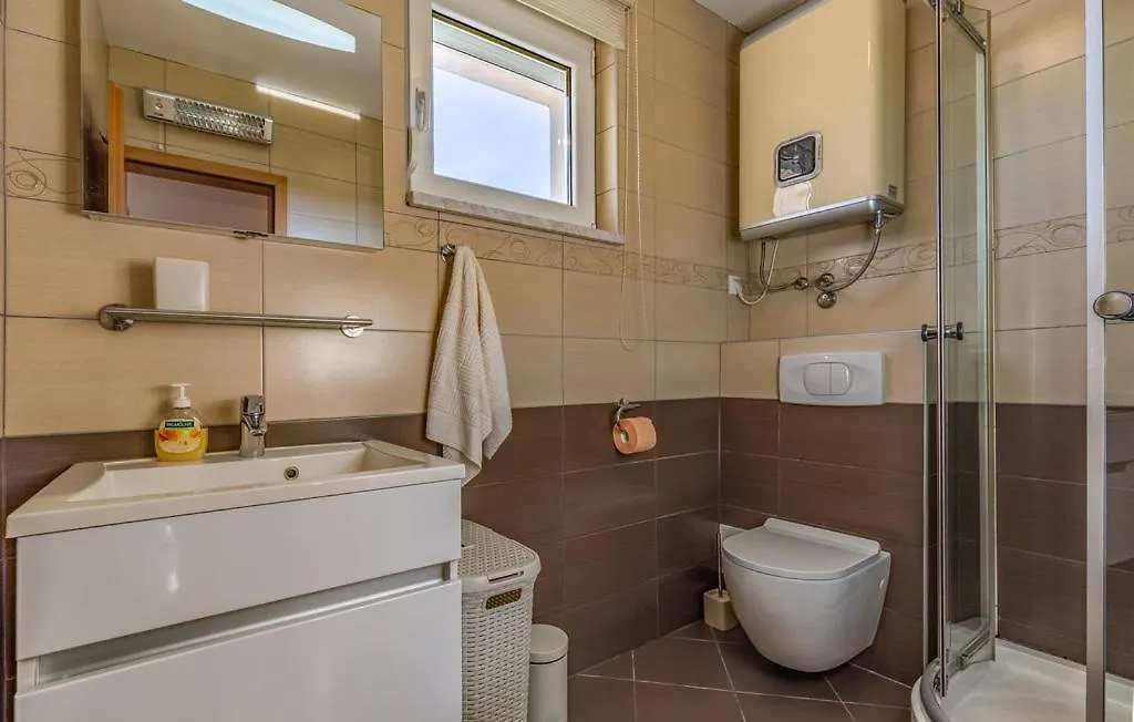 Apartments Ivan Medulin 0*,  Croatia