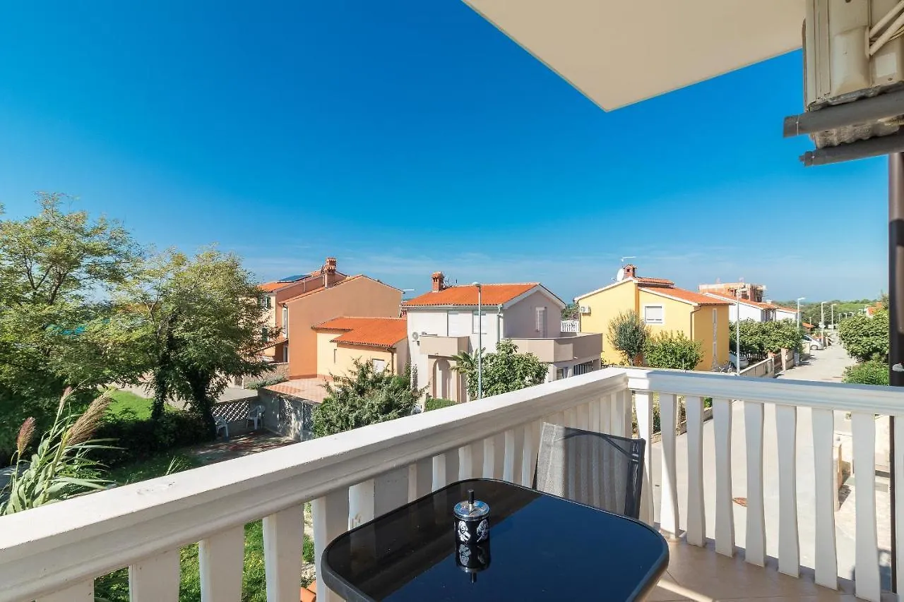 Apartments Ivan Medulin Croatia