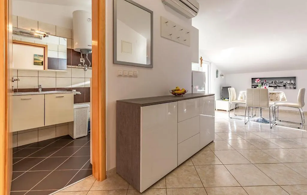 Apartments Ivan Medulin Croatia